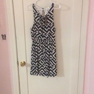 Pattern sleeveless dress